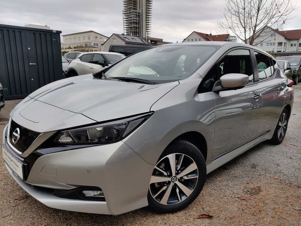 Nissan Leaf 2021