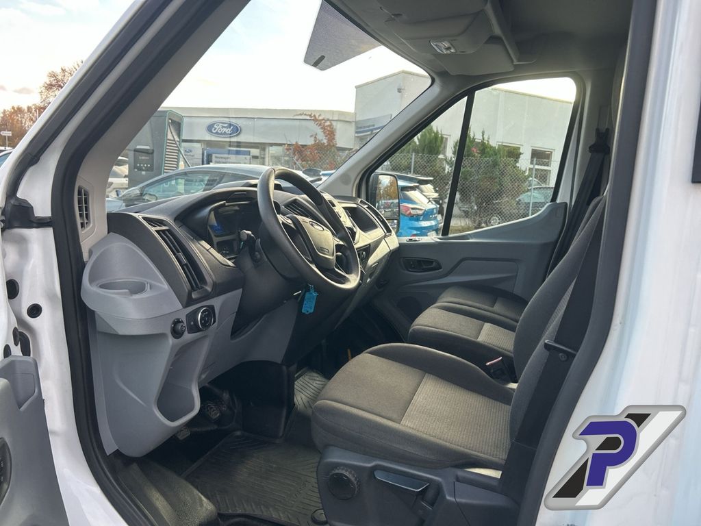 Ford Transit 2019
