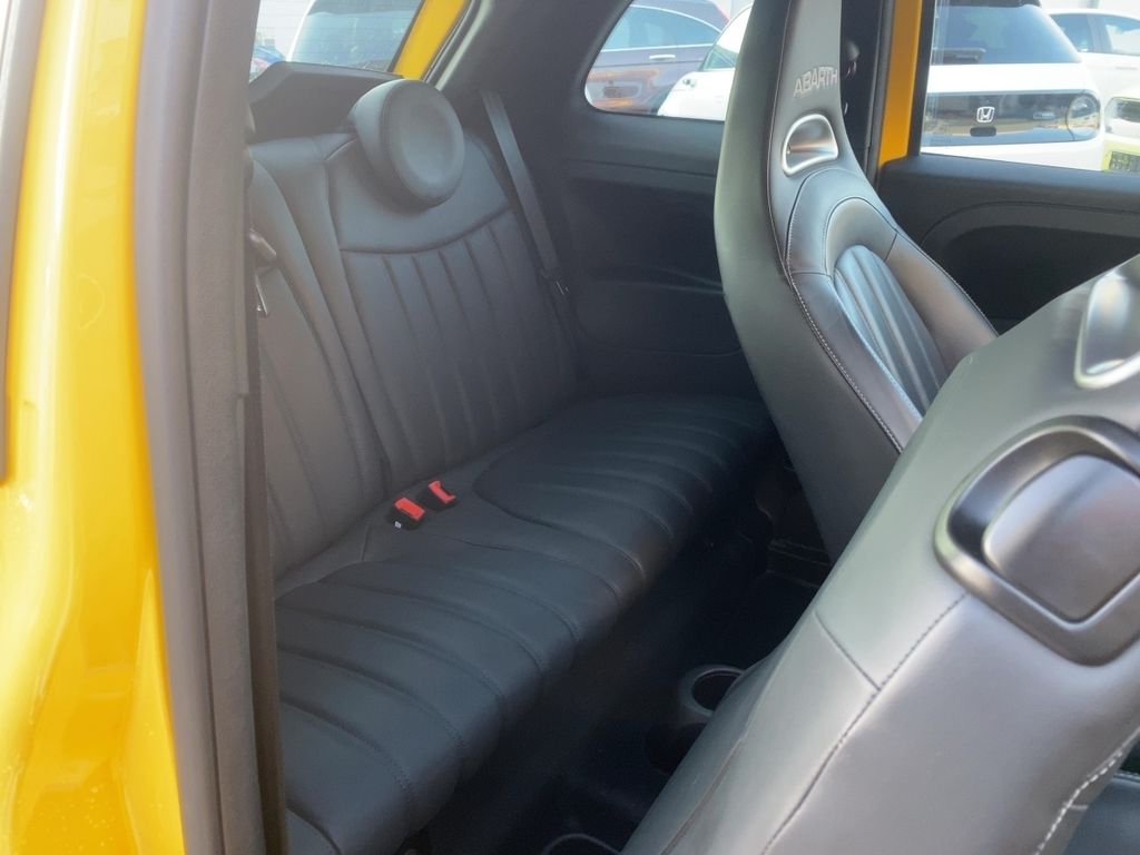 Abarth 595 Competizione 2021