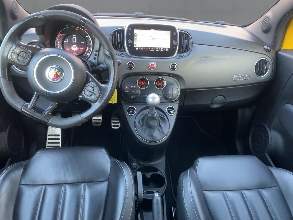 Abarth 595 Competizione 2021