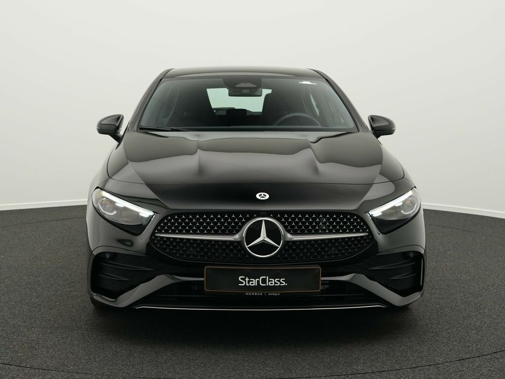 Mercedes-Benz A 200 2024