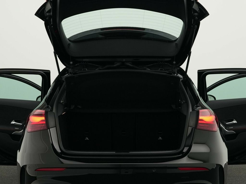 Mercedes-Benz A 200 2024