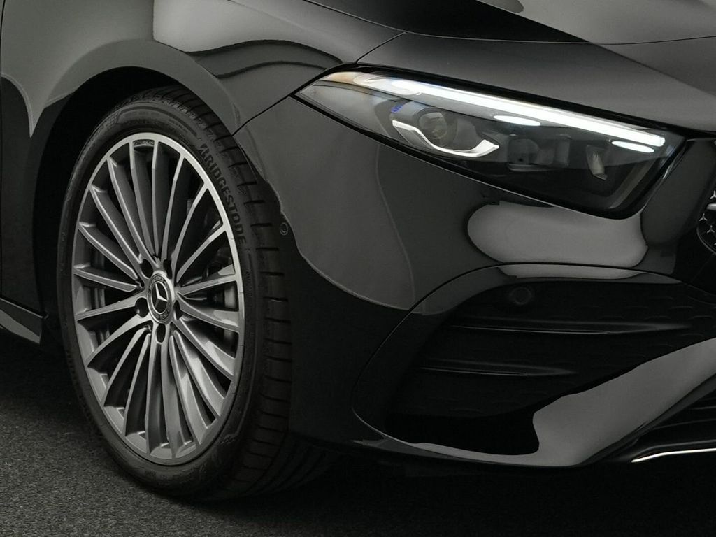 Mercedes-Benz A 200 2024