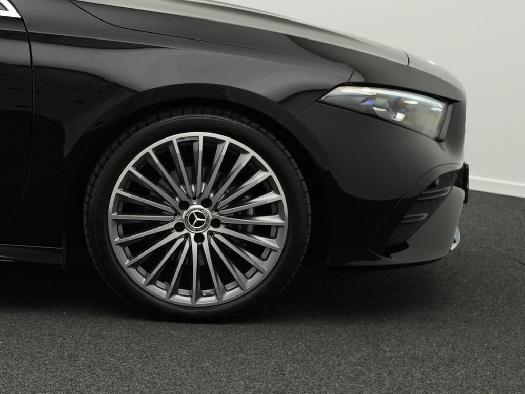 Mercedes-Benz A 200 2024