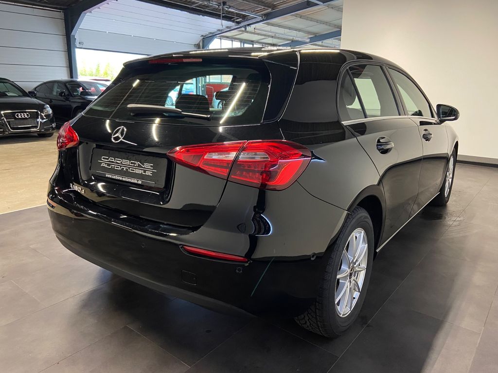 Mercedes-Benz A 180 2021