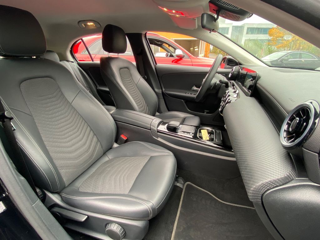 Mercedes-Benz A 180 2021