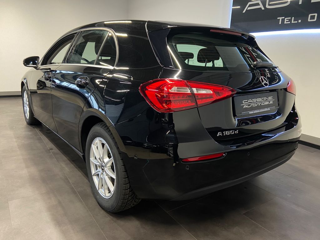 Mercedes-Benz A 180 2021