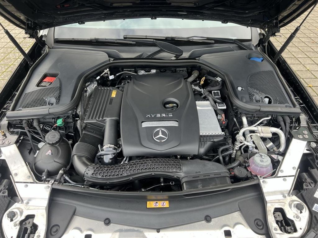 Mercedes-Benz E 300 2022