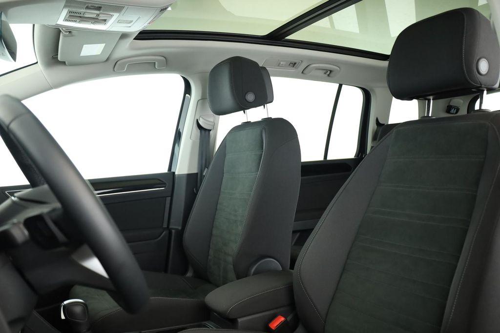 Volkswagen Touran 2025