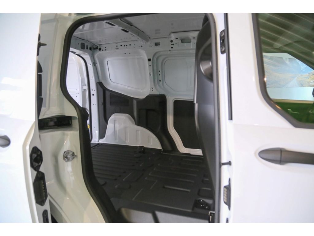 Ford Transit Courier 2025