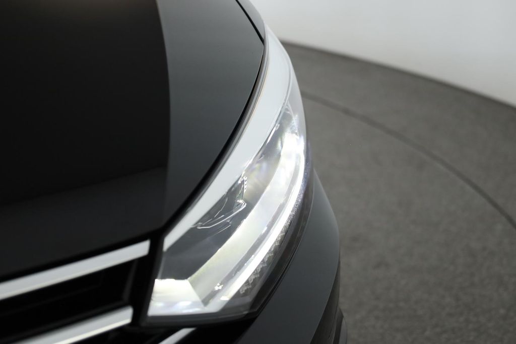 Volkswagen Touran 2025