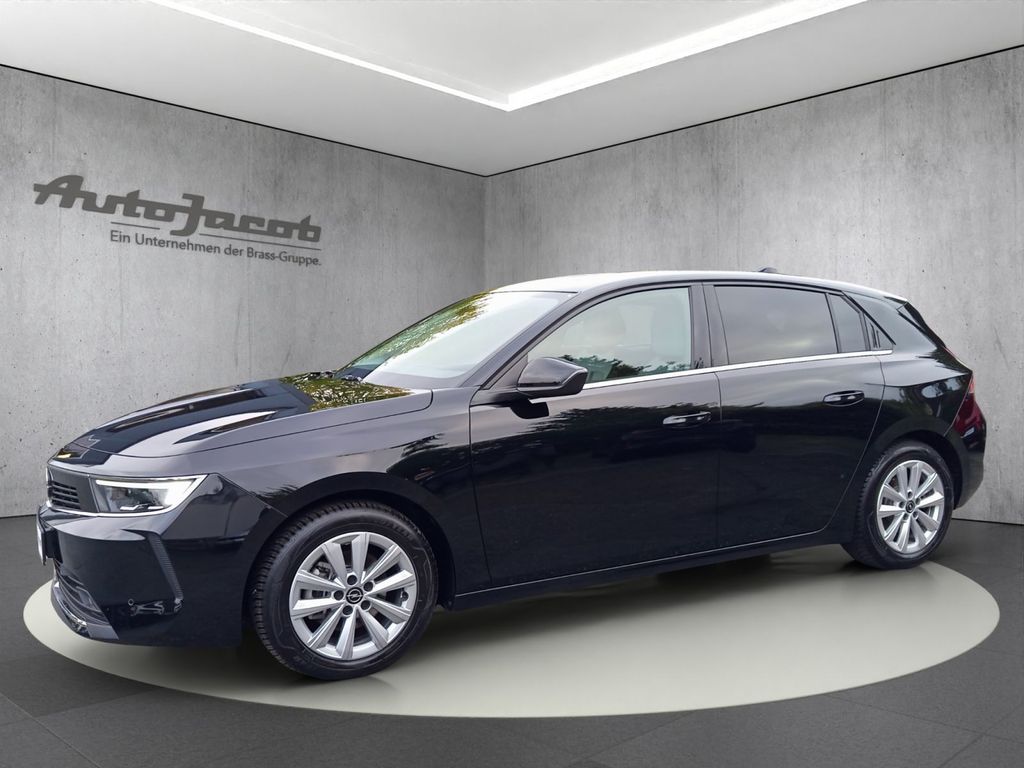 Opel Astra 2022