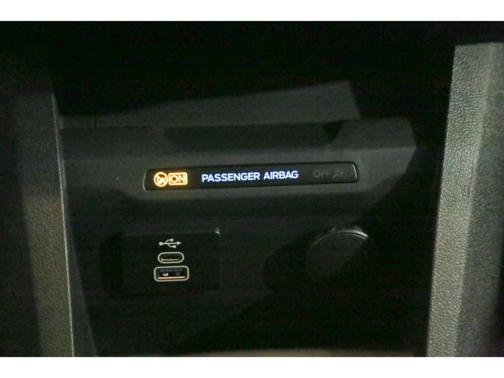 Ford Transit Courier 2025