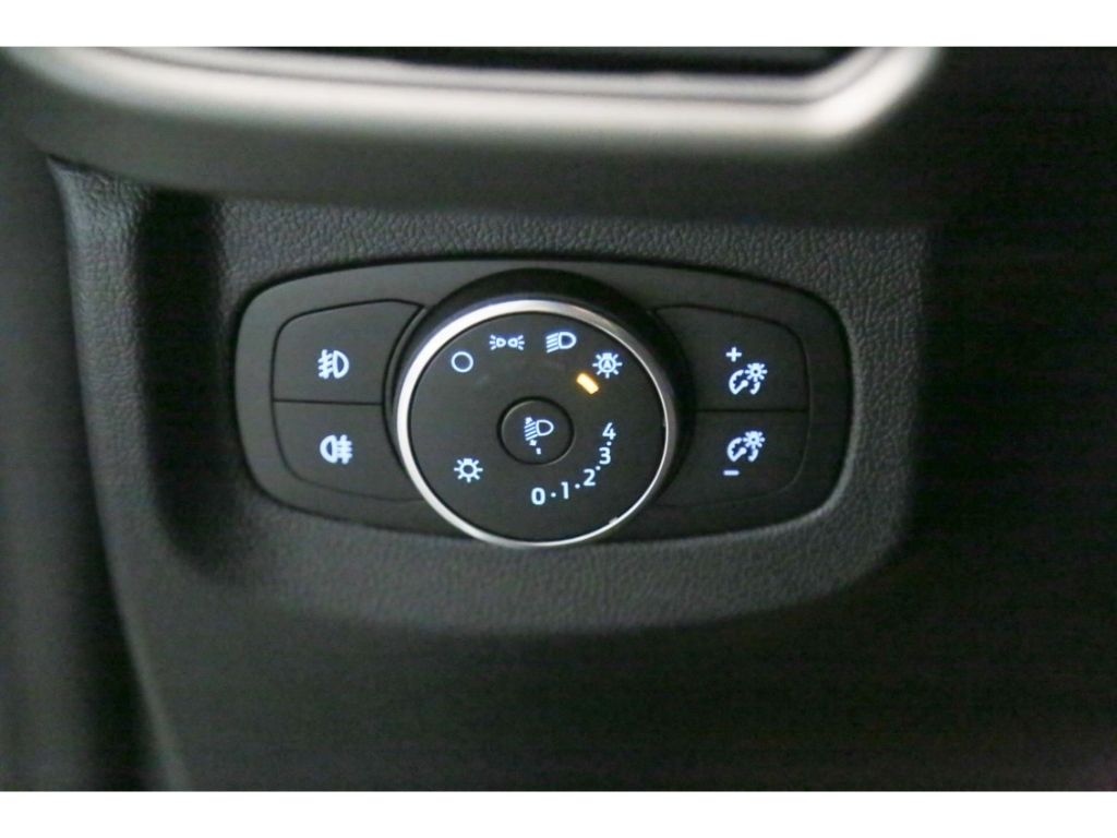 Ford Transit Courier 2025