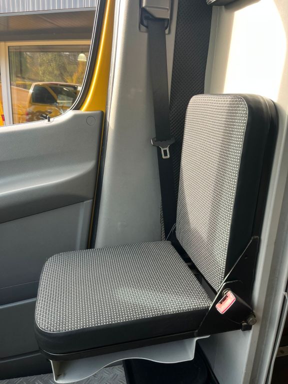 Mercedes-Benz Sprinter 2011