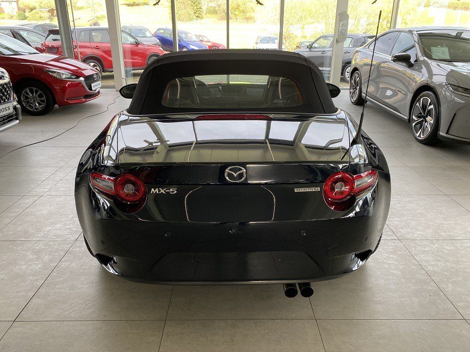 Mazda MX-5 2024