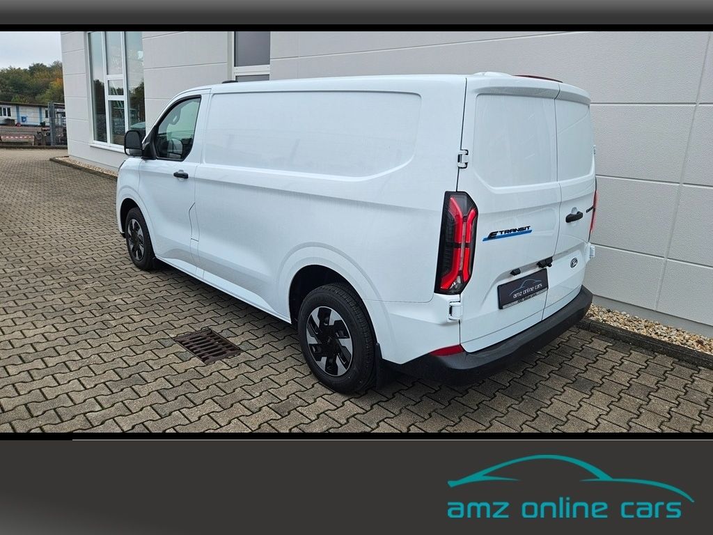 Ford Transit Custom 2025