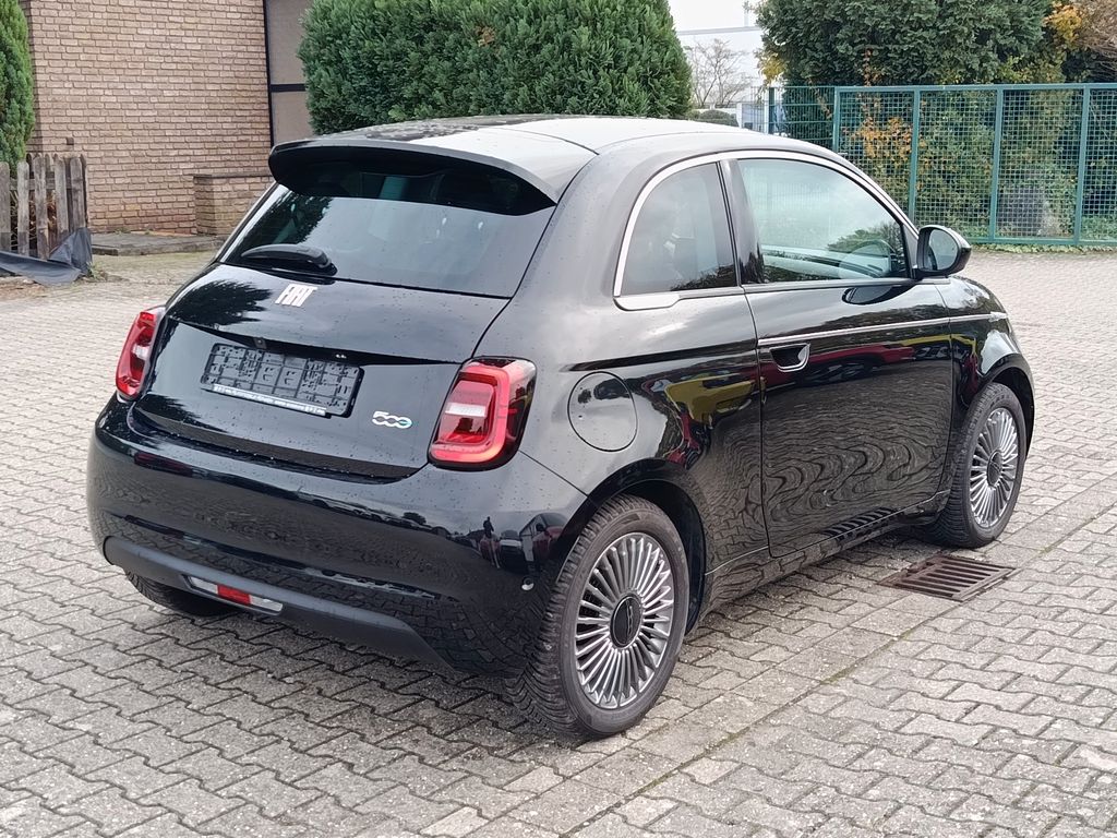 Fiat 500e 2023