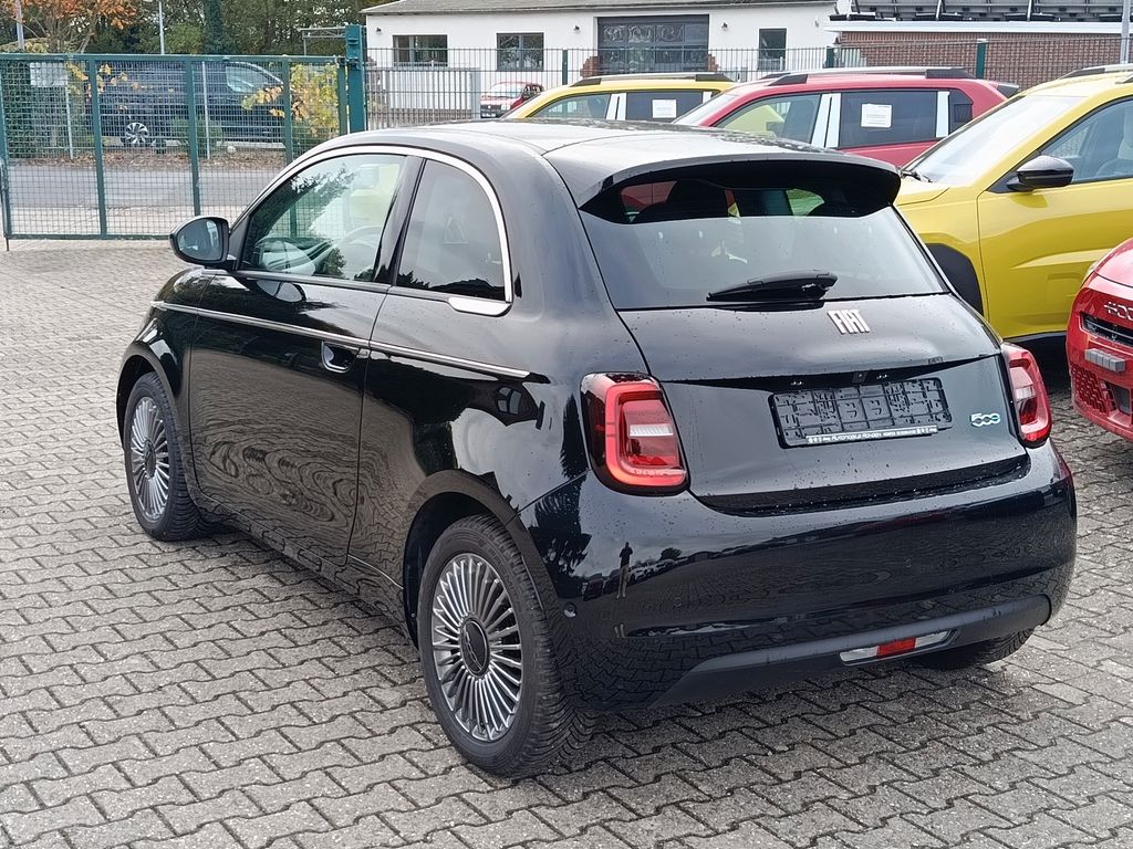 Fiat 500e 2023
