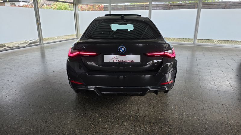 BMW i4 2023