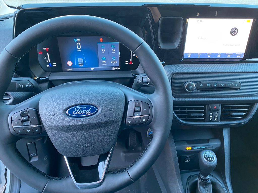 Ford Transit Courier 2025