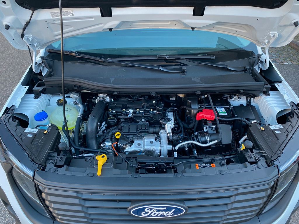 Ford Transit Courier 2025