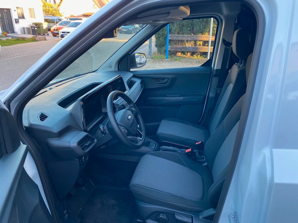 Ford Transit Courier 2025