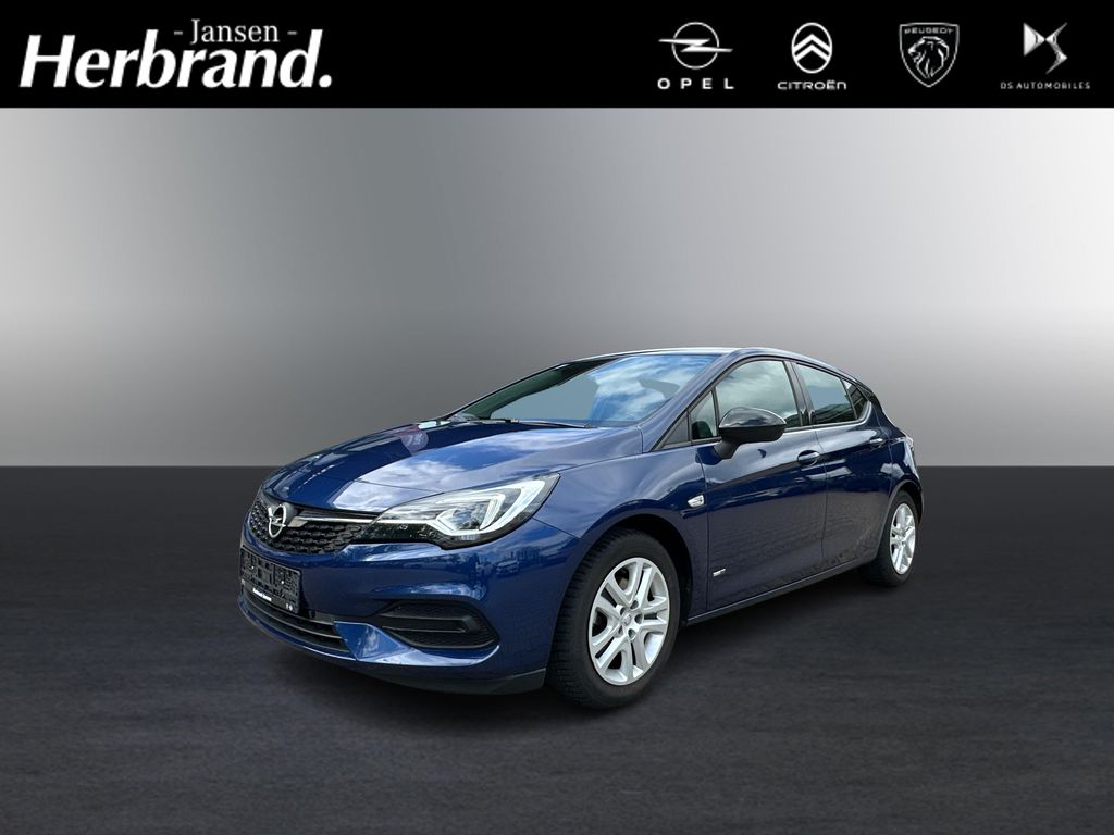 Opel Astra 2022