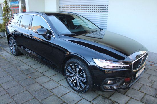 Volvo V60 2025