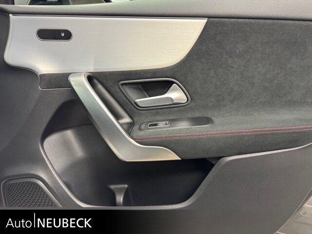 Mercedes-Benz A 250 2024