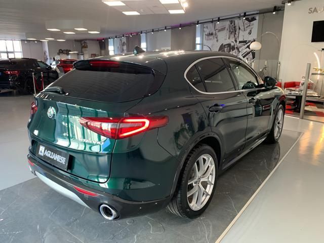 Alfa Romeo Stelvio 2021
