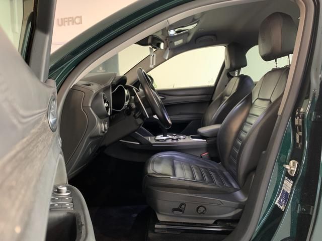 Alfa Romeo Stelvio 2021