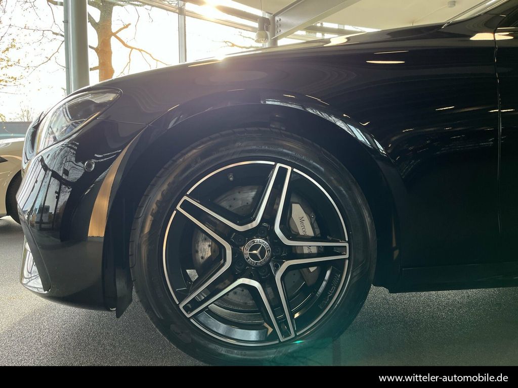 Mercedes-Benz E 300 2022