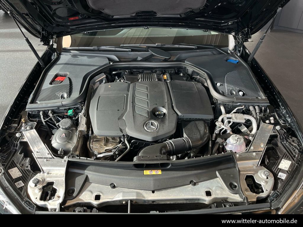 Mercedes-Benz E 300 2022