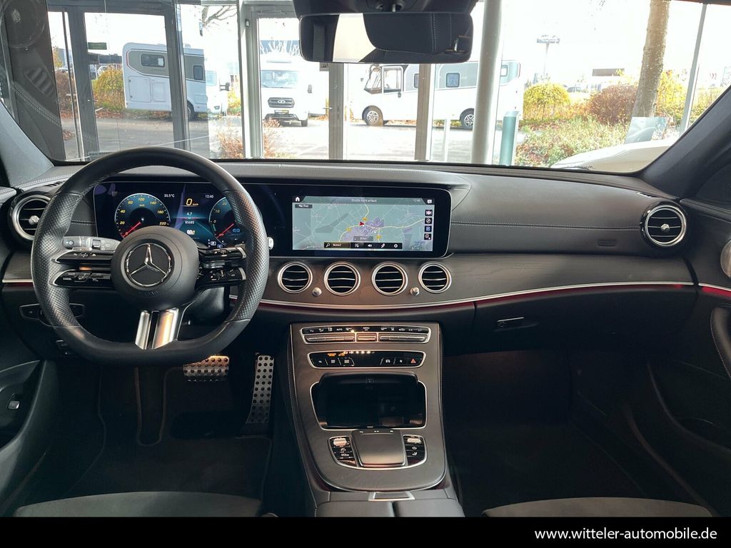 Mercedes-Benz E 300 2022