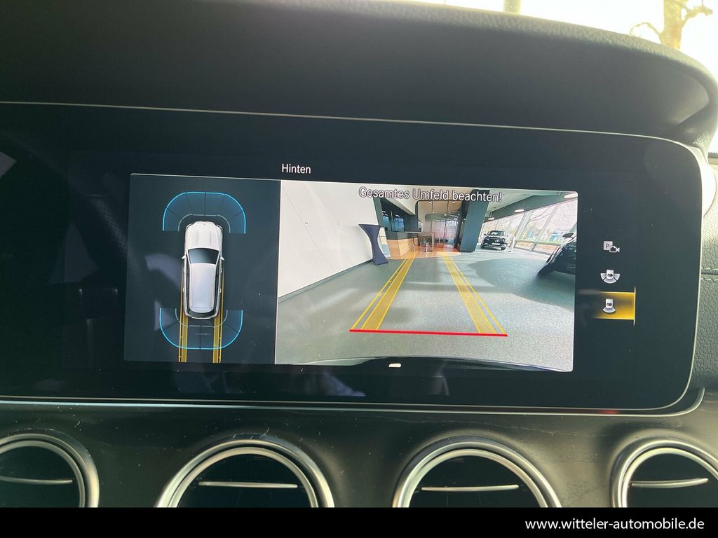 Mercedes-Benz E 300 2022