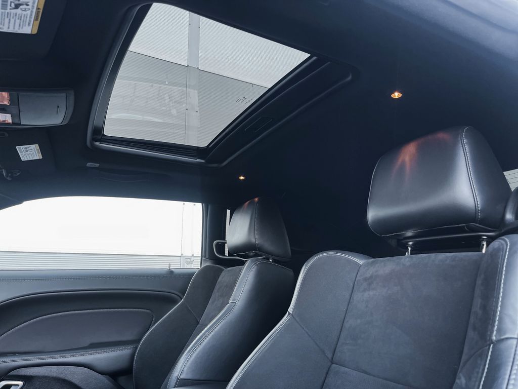 Dodge Challenger 2020