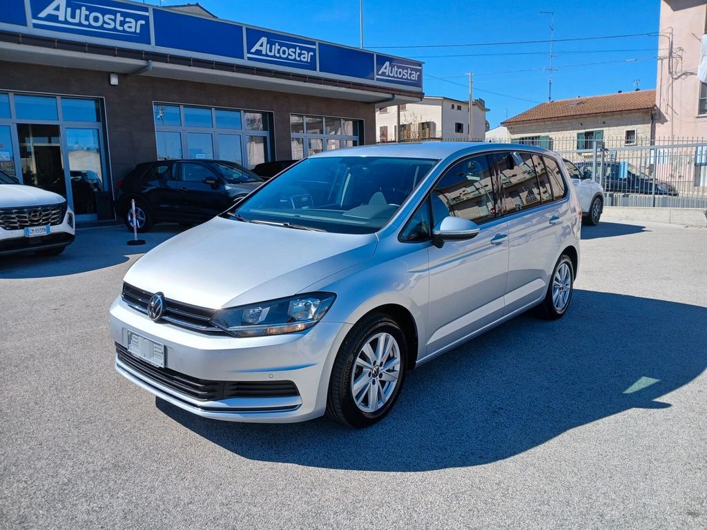 Volkswagen Touran 2021