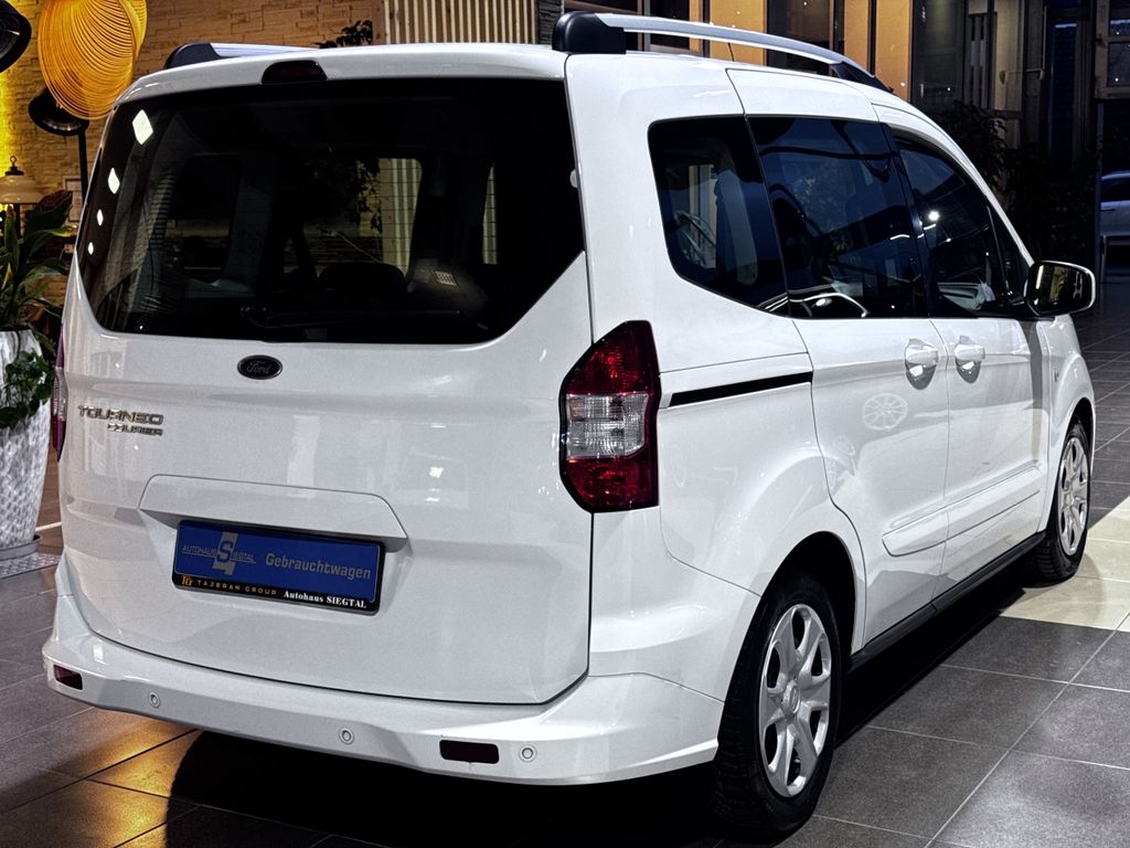Ford Tourneo Courier 2020