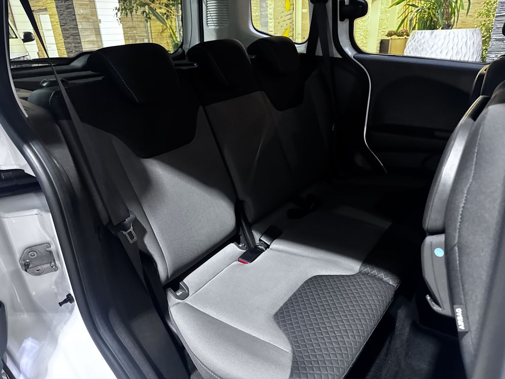 Ford Tourneo Courier 2020