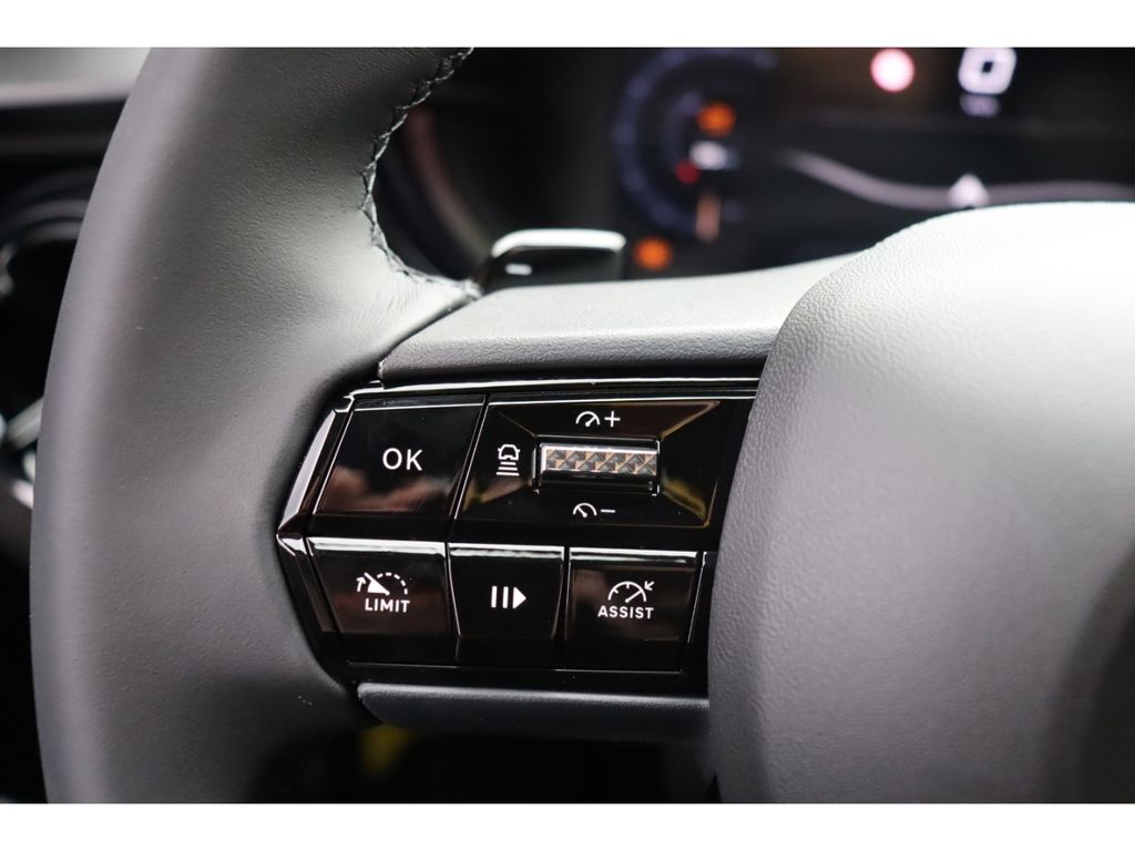 Alfa Romeo Junior 2025