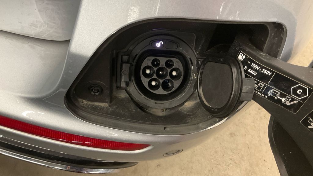 Mercedes-Benz E 300 2022