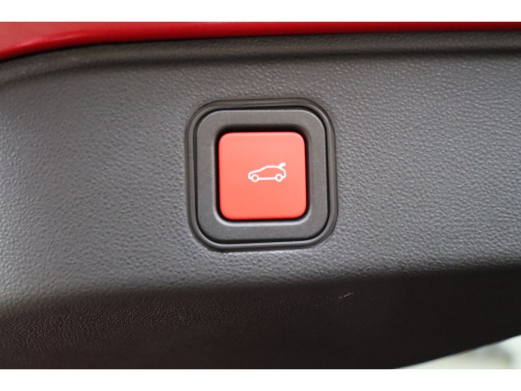 Alfa Romeo Junior 2025