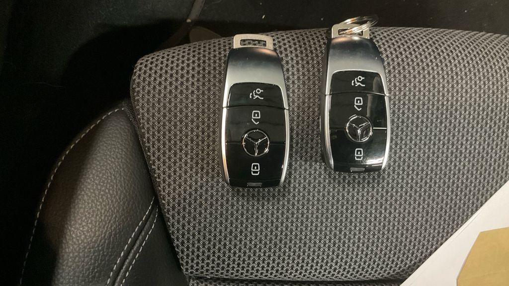 Mercedes-Benz E 300 2022