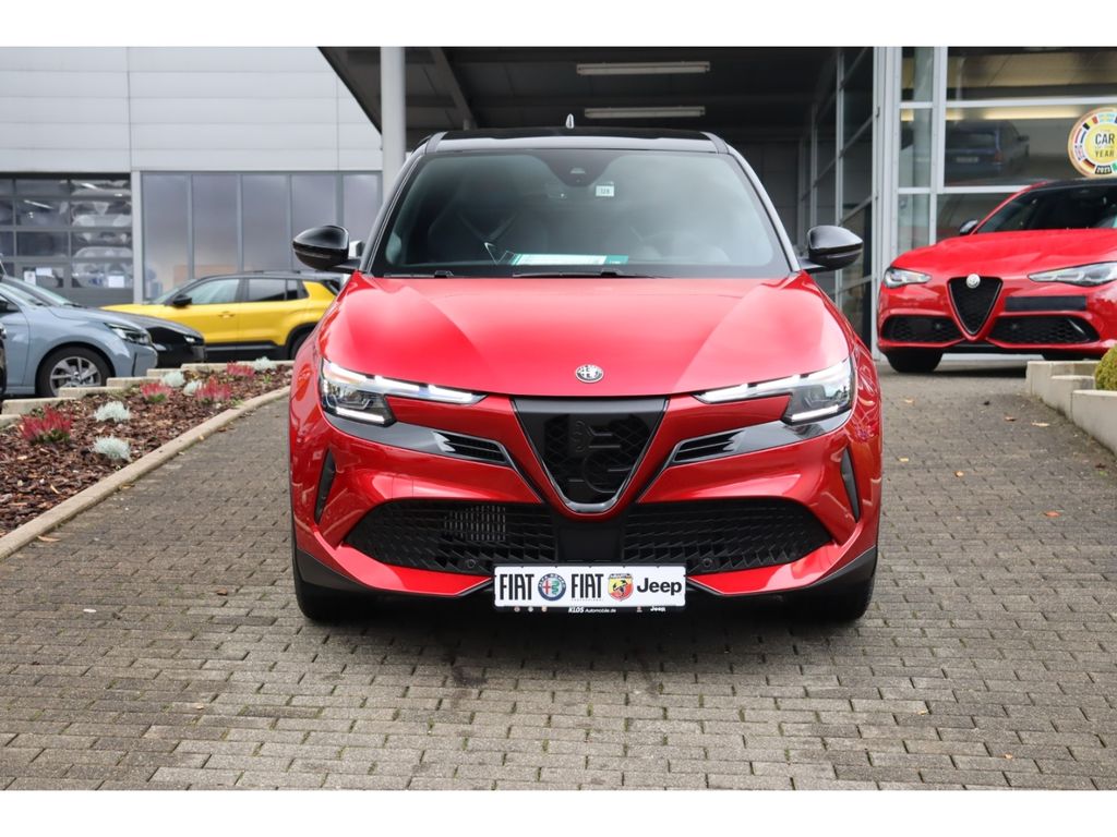 Alfa Romeo Junior 2025