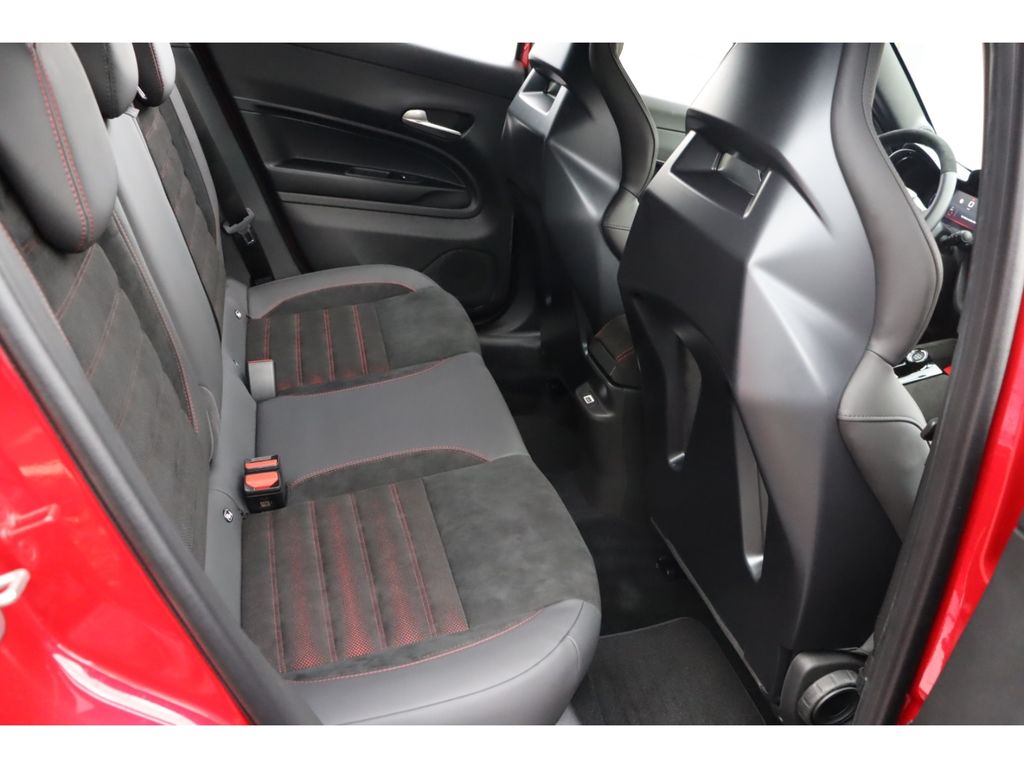 Alfa Romeo Junior 2025