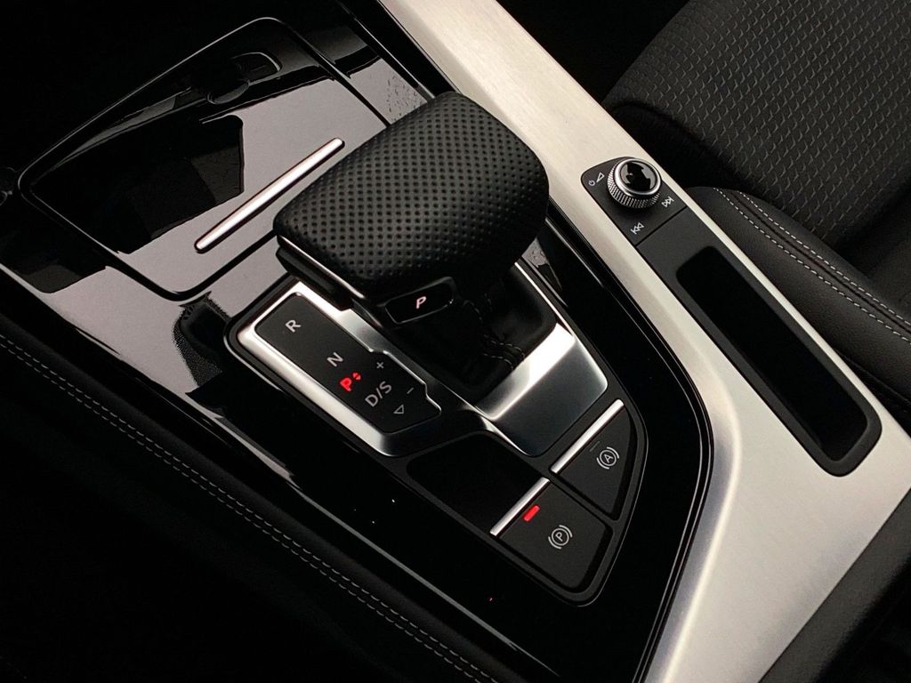 Audi A4 2024