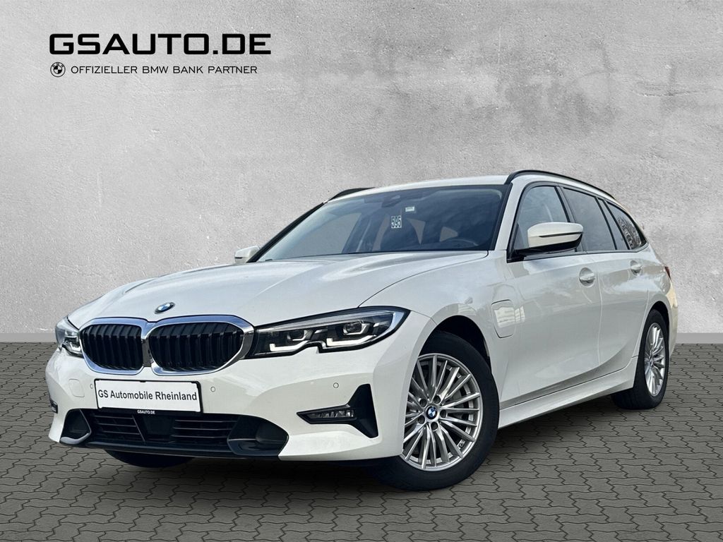 BMW 330 2021