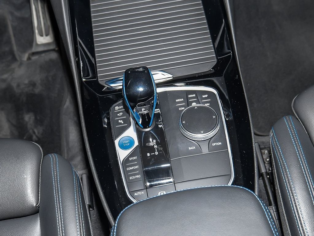 BMW iX3 2022