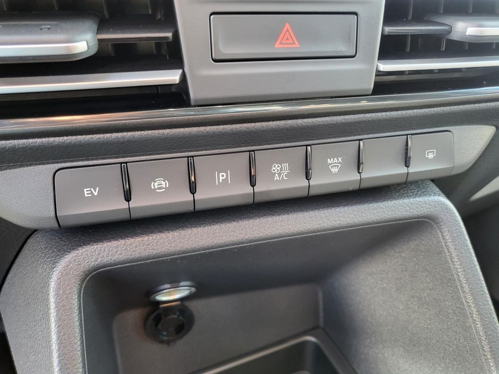 Ford Transit Connect 2025